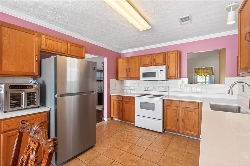 3443 Madison Farm Way