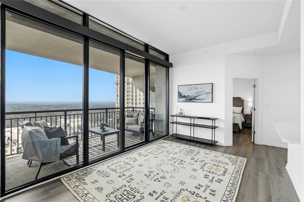 3040 Peachtree Road NW Unit 1811