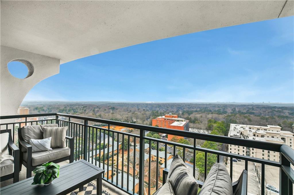 3040 Peachtree Road NW Unit 1811