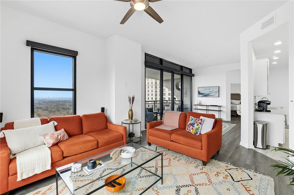 3040 Peachtree Road NW Unit 1811