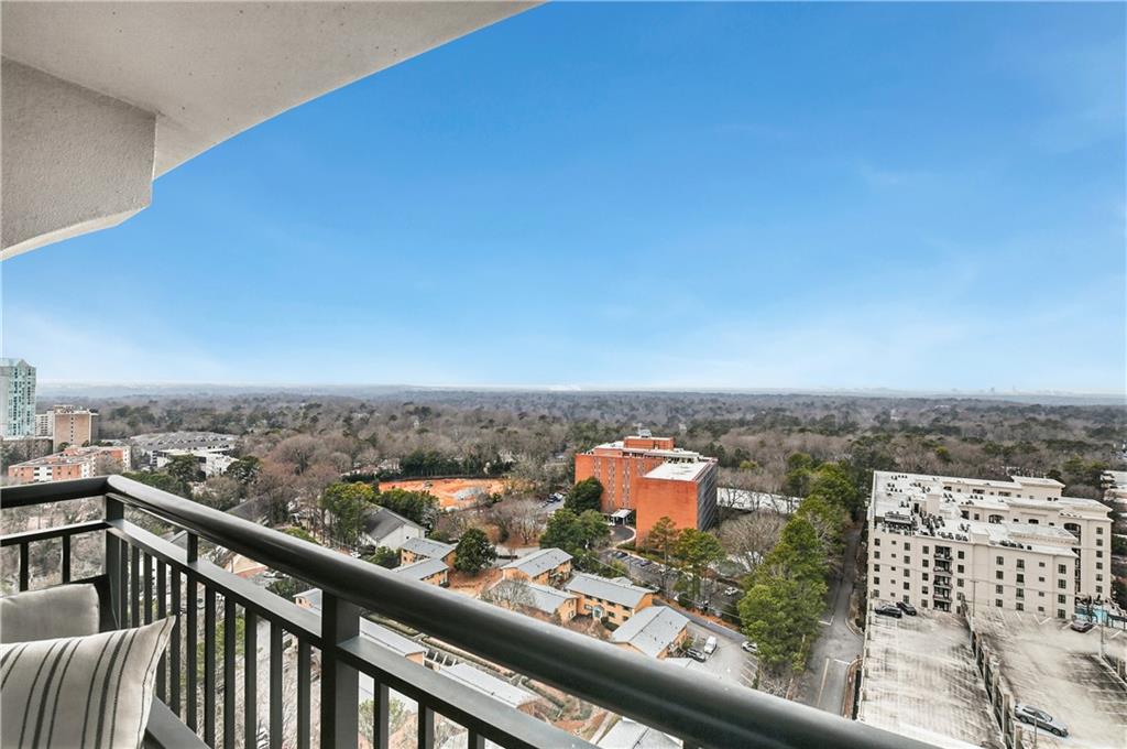 3040 Peachtree Road NW Unit 1811