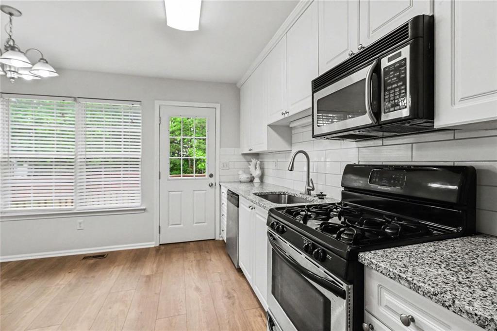 8936 Dornoch Circle