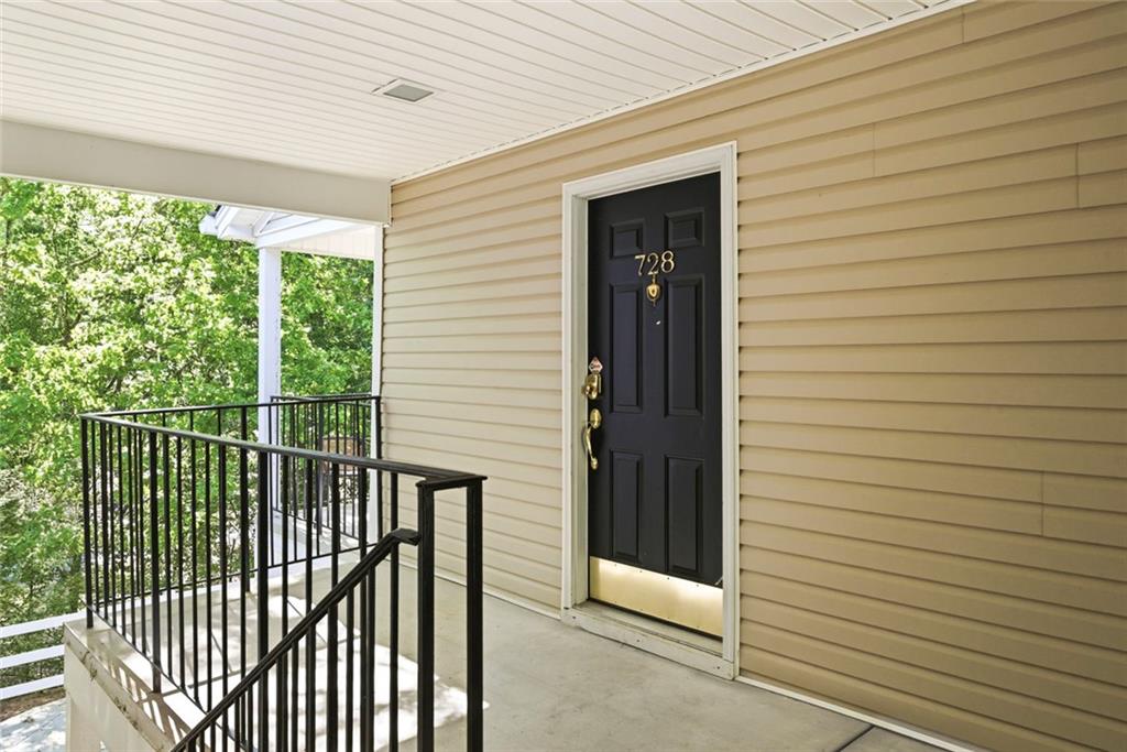728 Ridgefield Drive