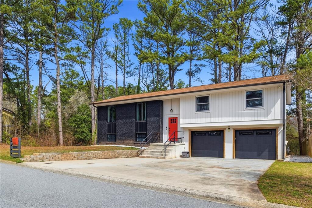2470 Northbrook Road