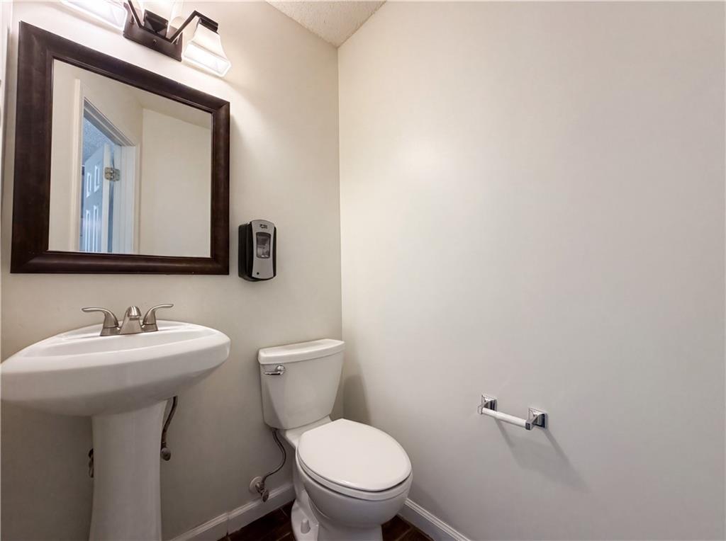 3753 Soapstone Road