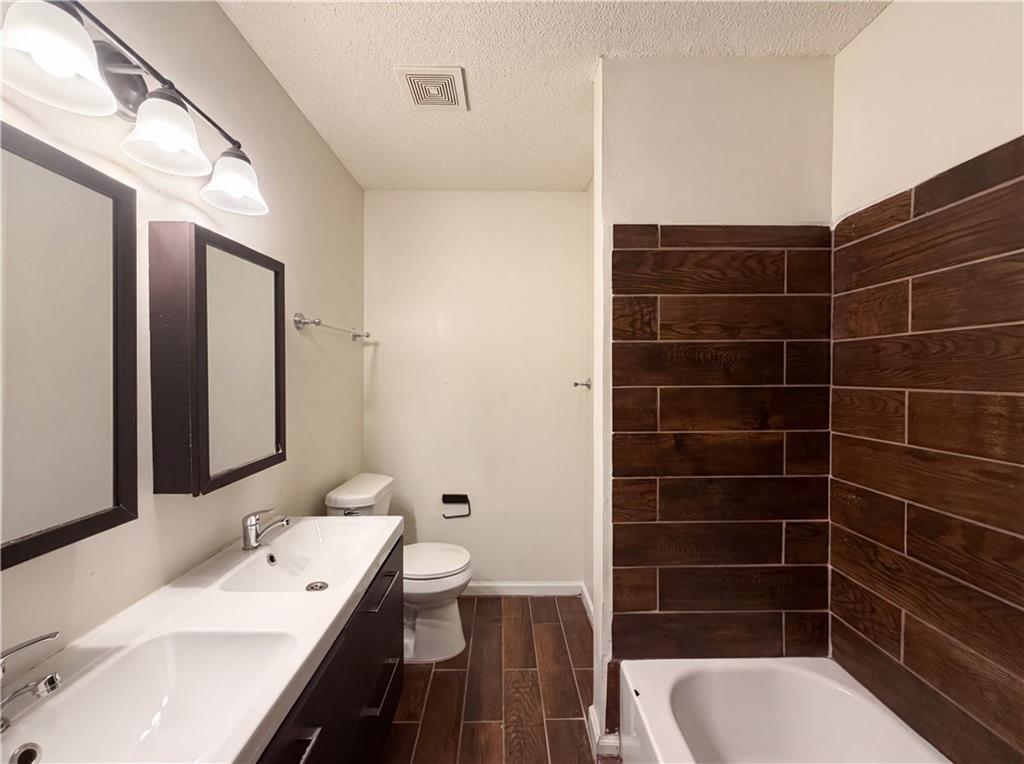 3753 Soapstone Road