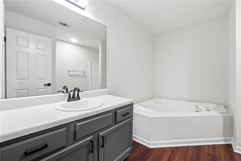 1790 New Orleans Way