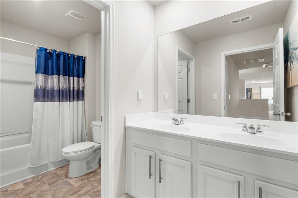 1476 Harlequin Way