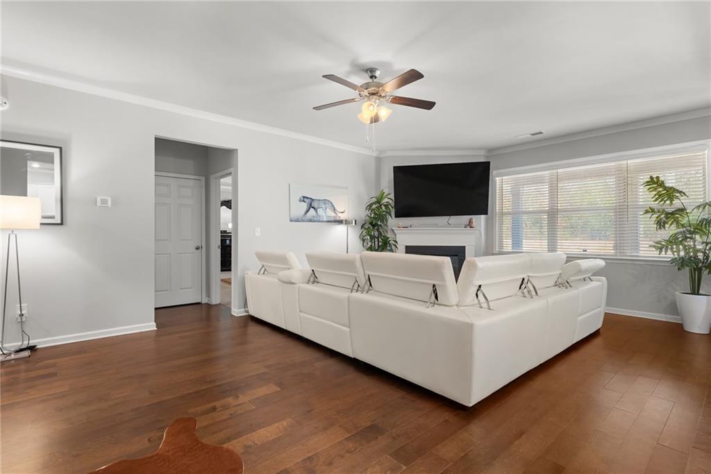 1476 Harlequin Way