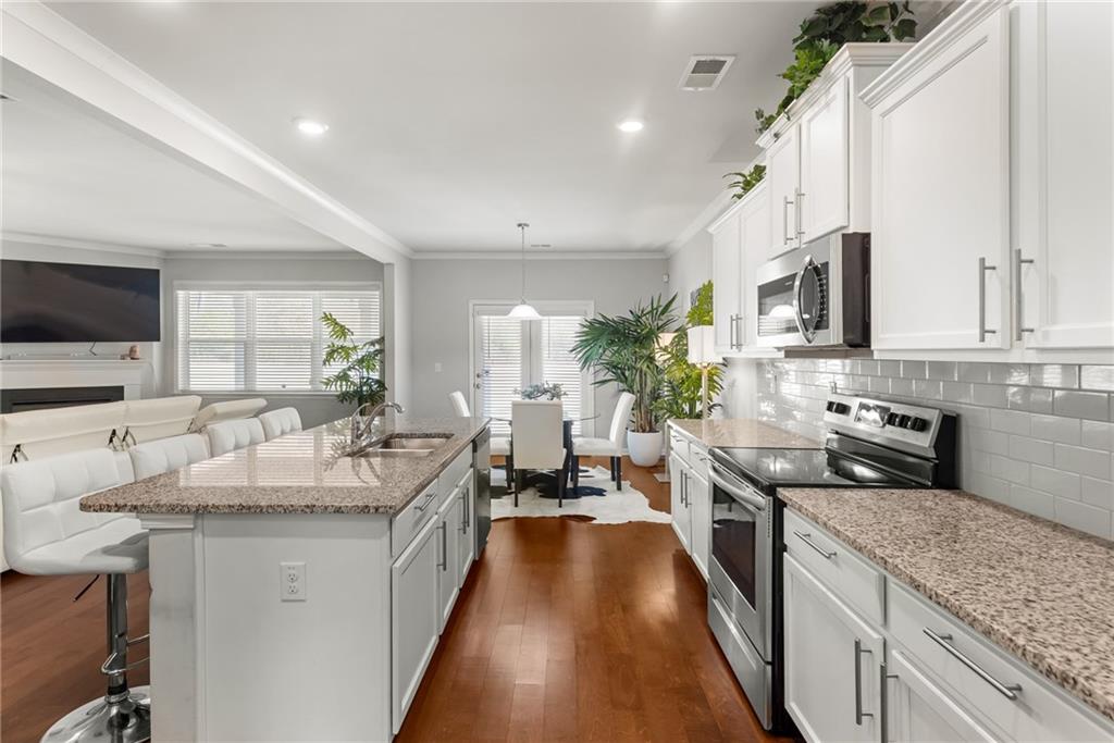 1476 Harlequin Way