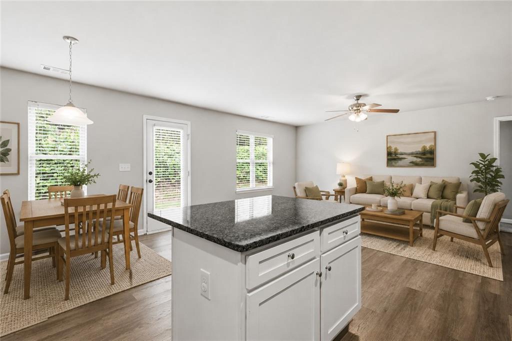 121 W Lexington Avenue