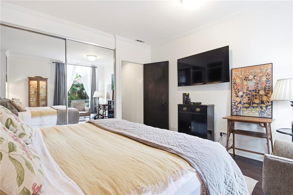 2575 Peachtree Road NE Unit 2E
