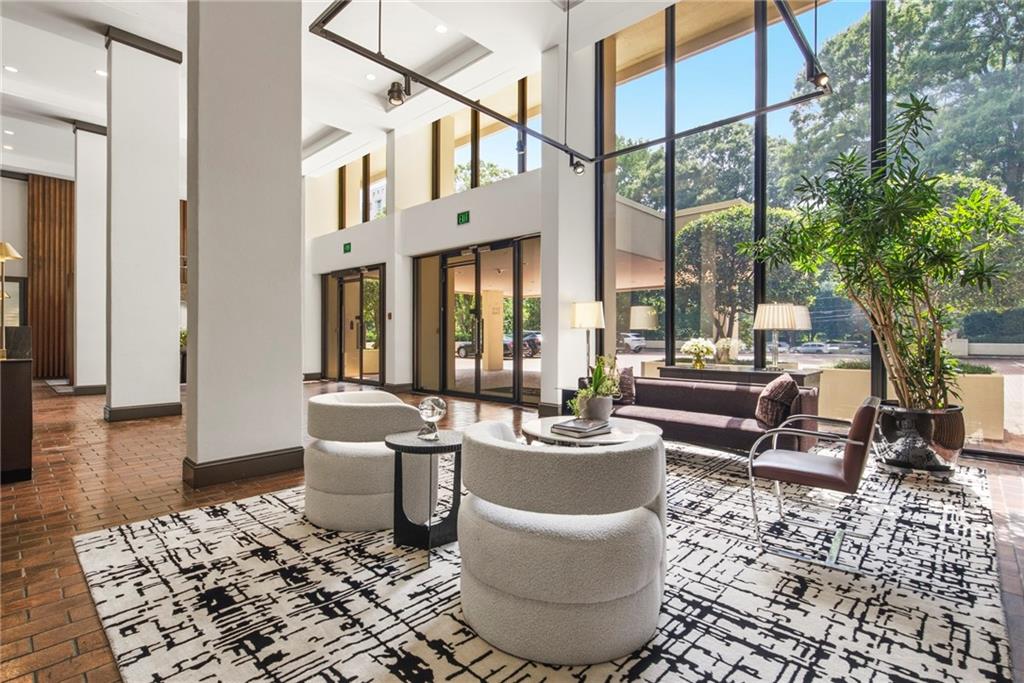 2575 Peachtree Road NE Unit 2E
