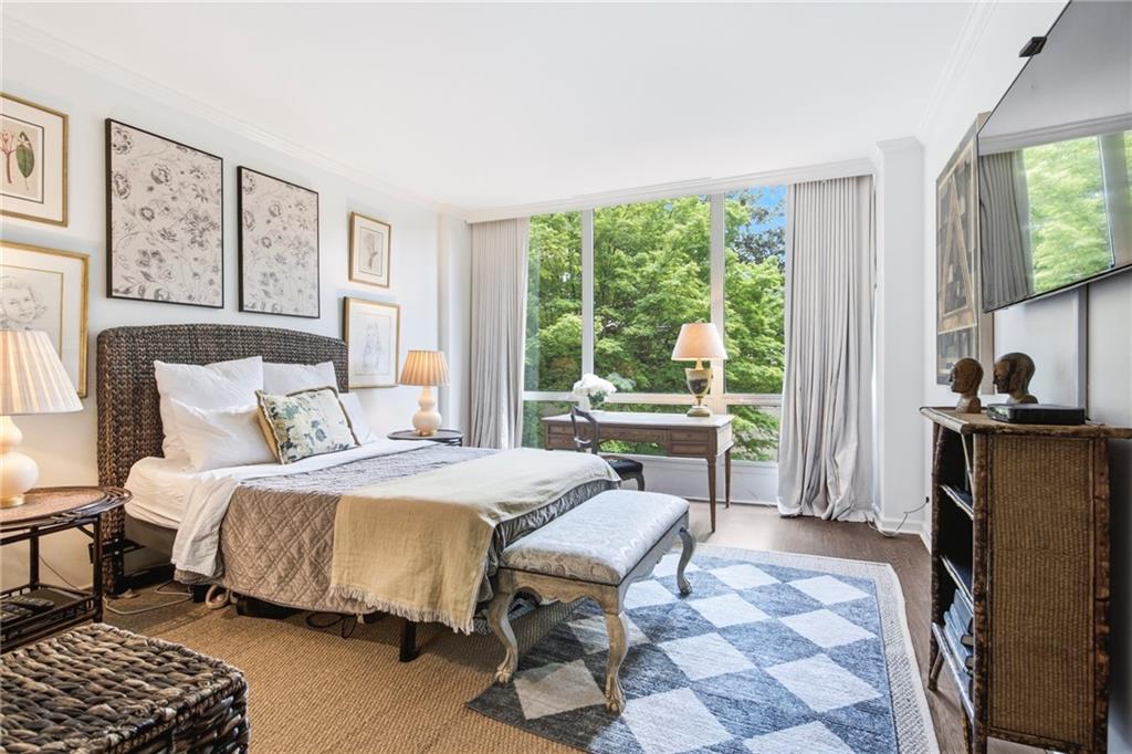 2575 Peachtree Road NE Unit 2E