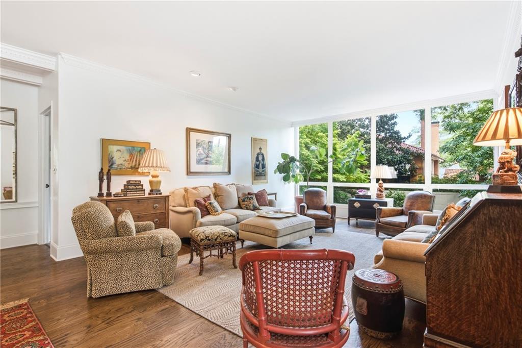 2575 Peachtree Road NE Unit 2E
