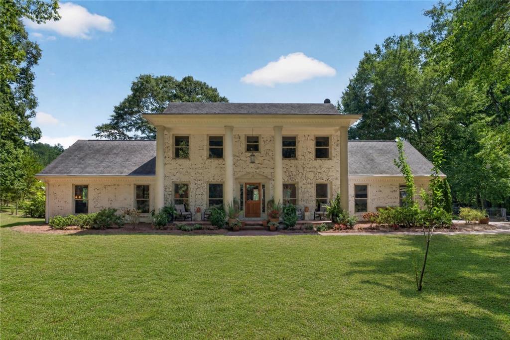 961 Birdie Road