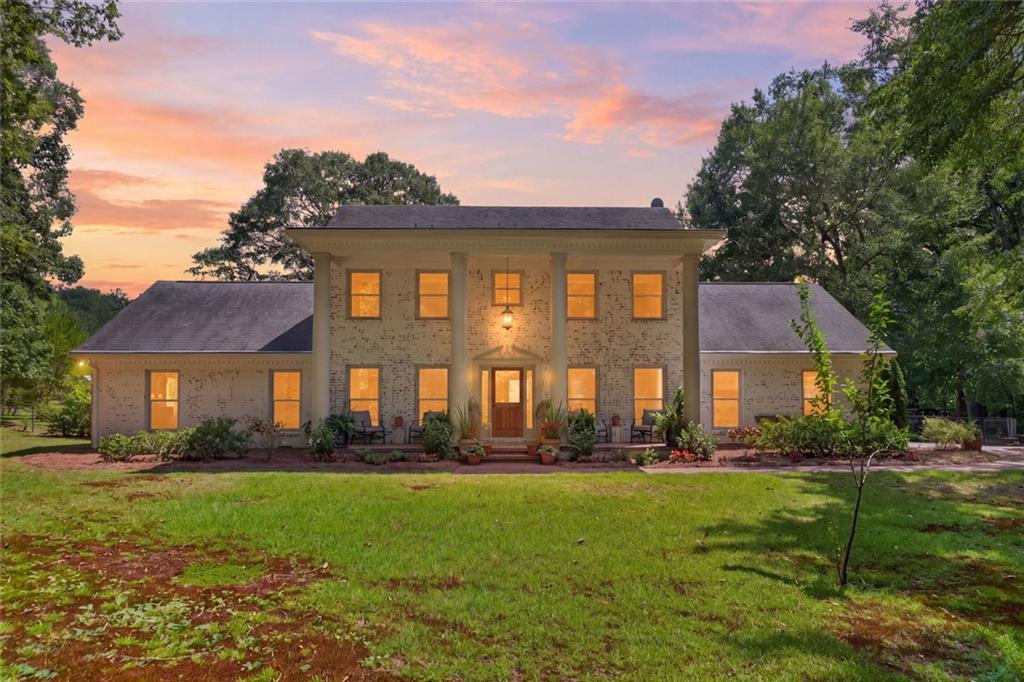 961 Birdie Road