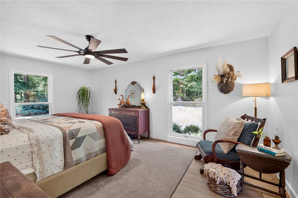 961 Birdie Road