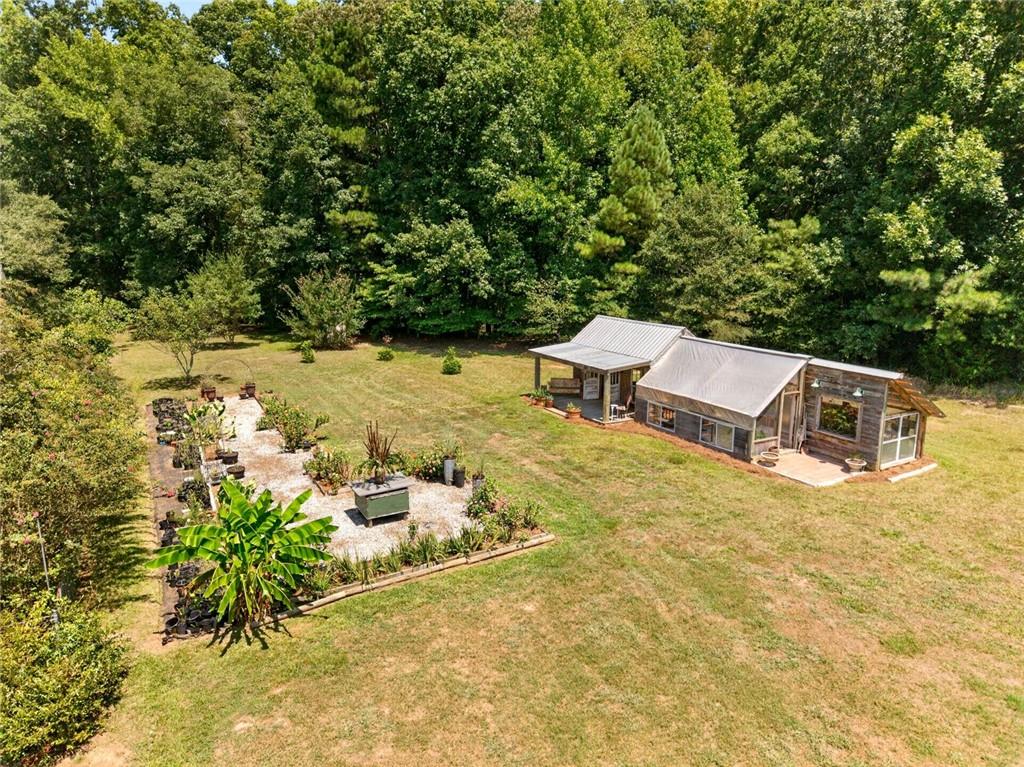 961 Birdie Road