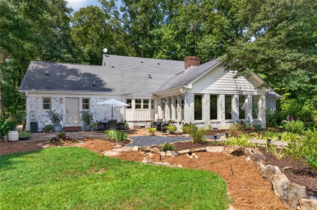 961 Birdie Road