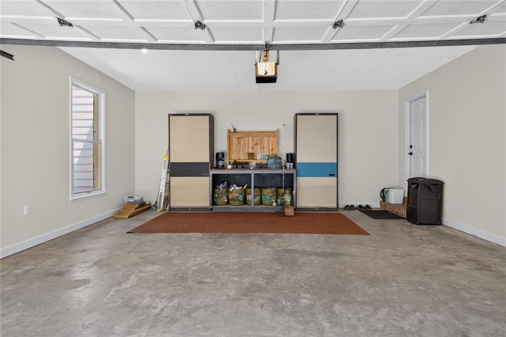 961 Birdie Road
