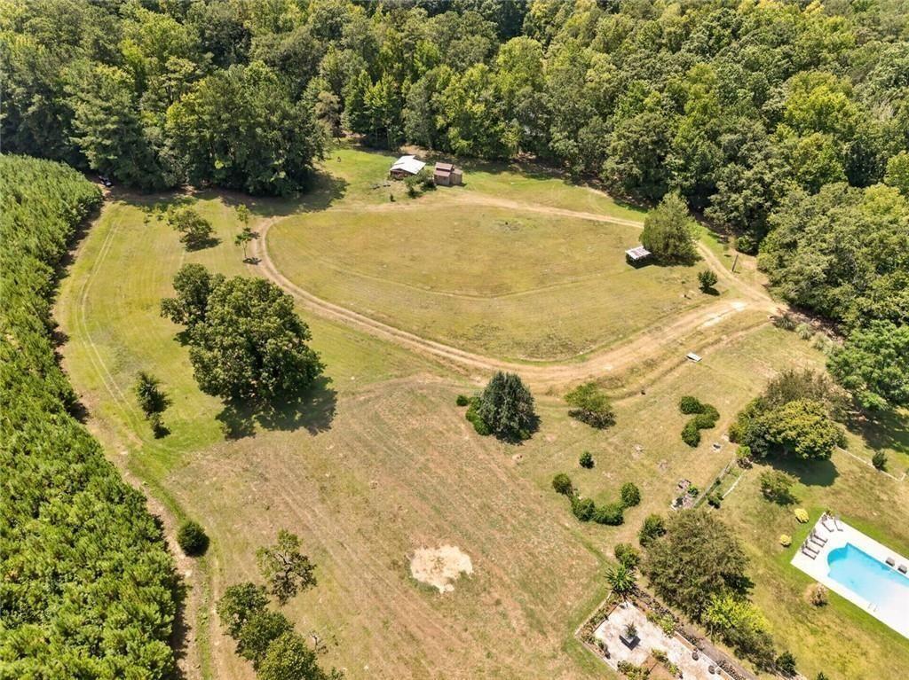 961 Birdie Road