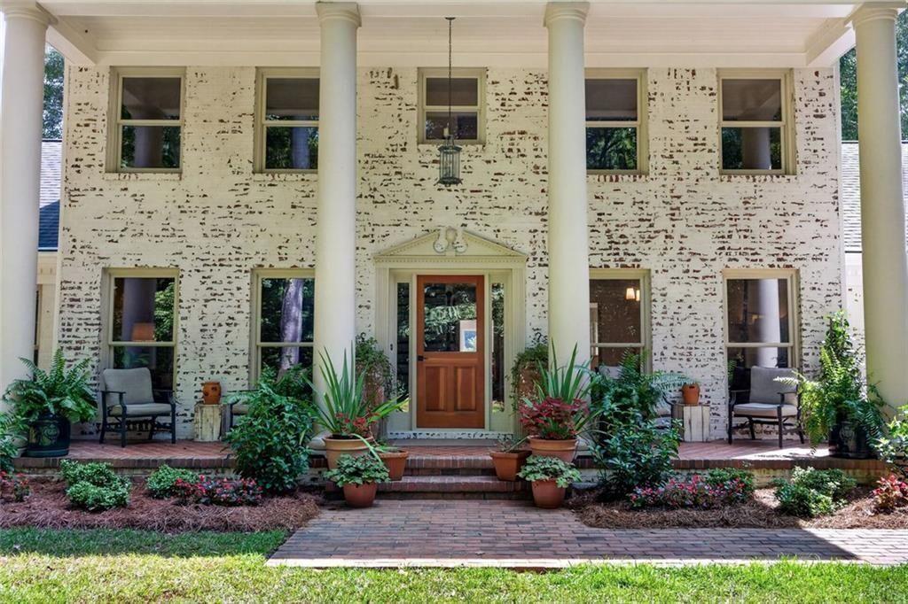 961 Birdie Road