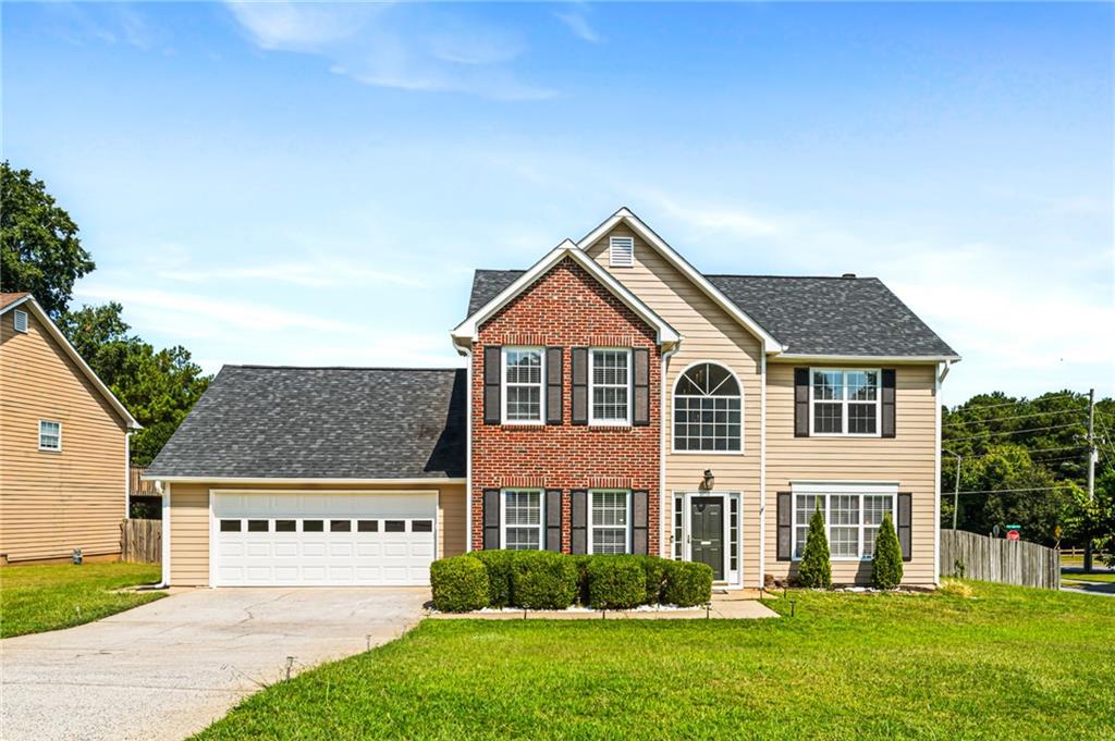 2586 Abbotts Glen Drive NW