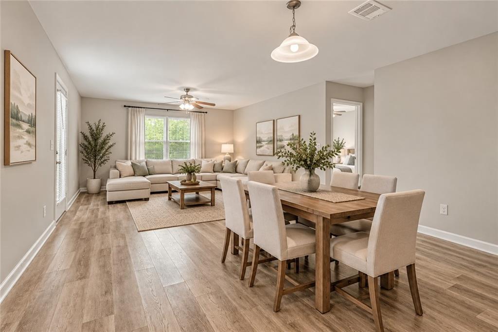 123 W Lexington Avenue