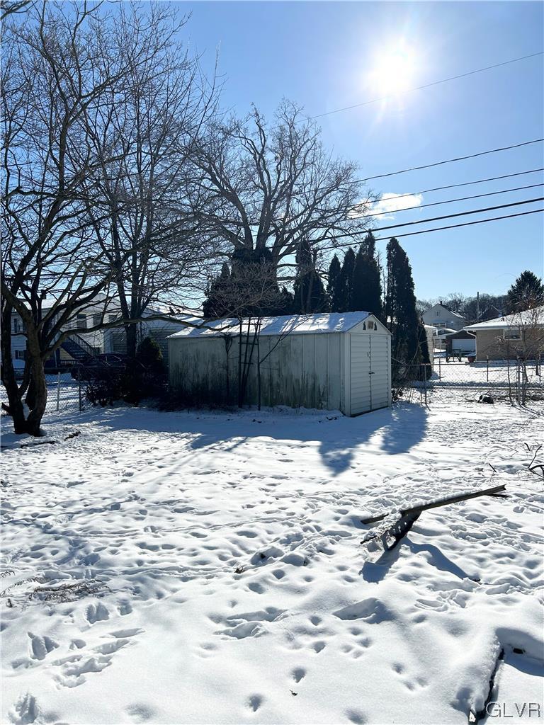 1920 East Greenleaf Street