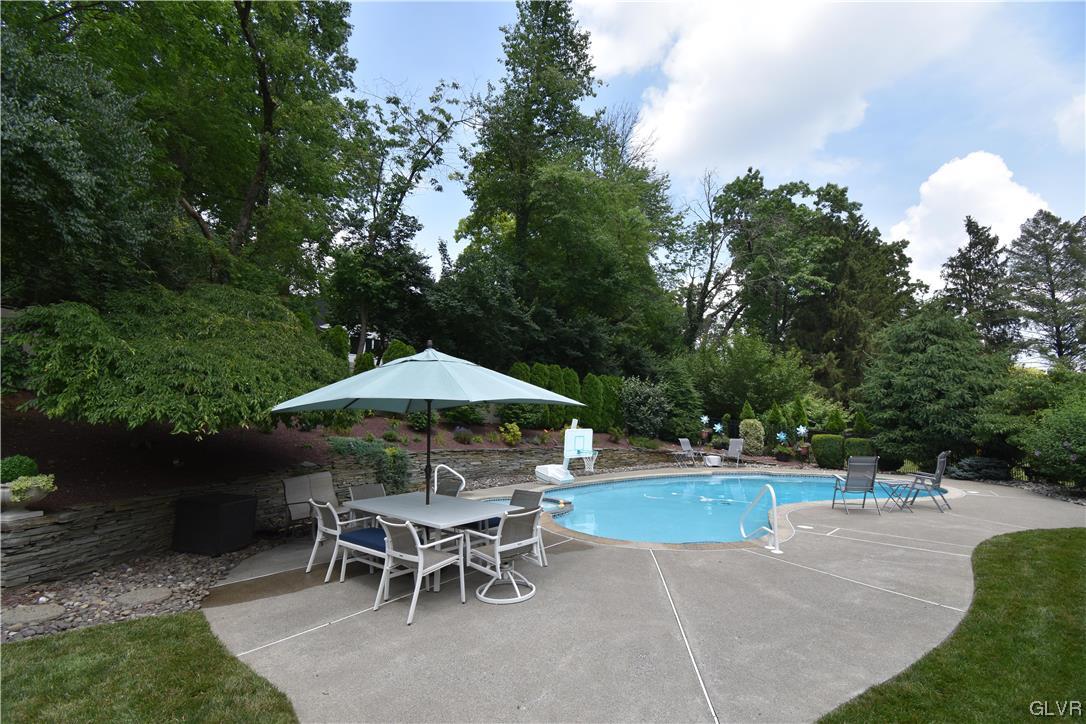 3557 Southwood Drive