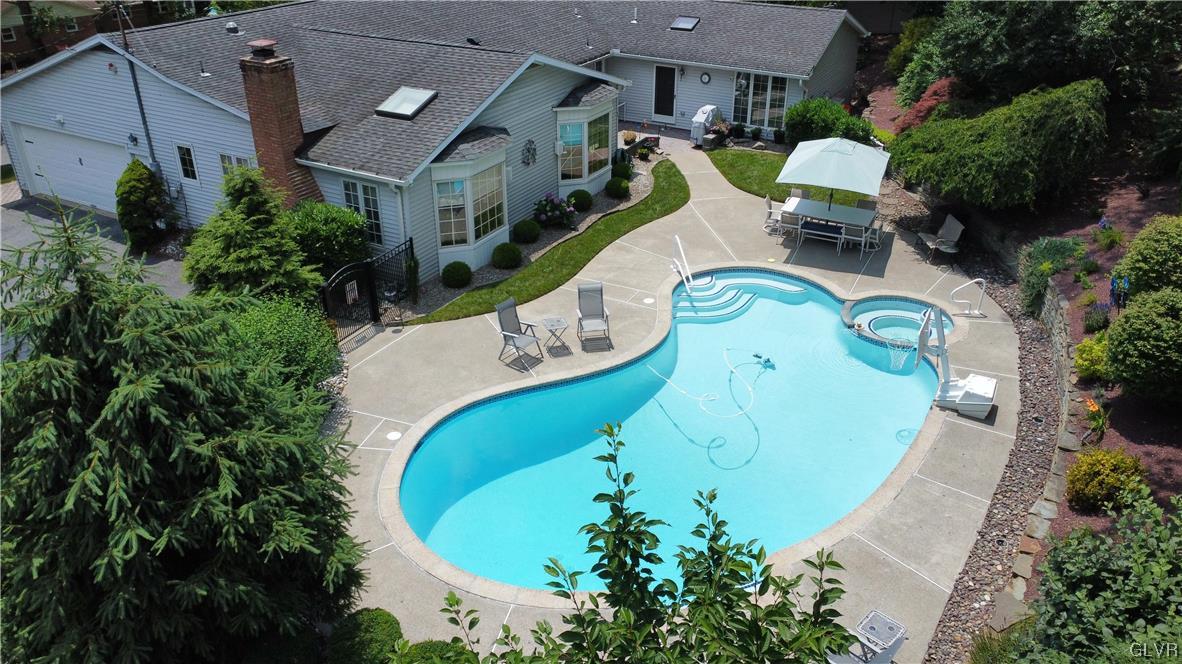 3557 Southwood Drive