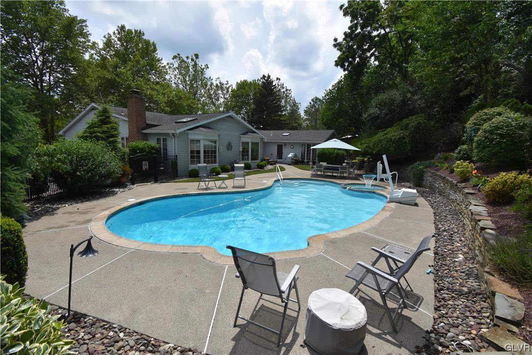 3557 Southwood Drive