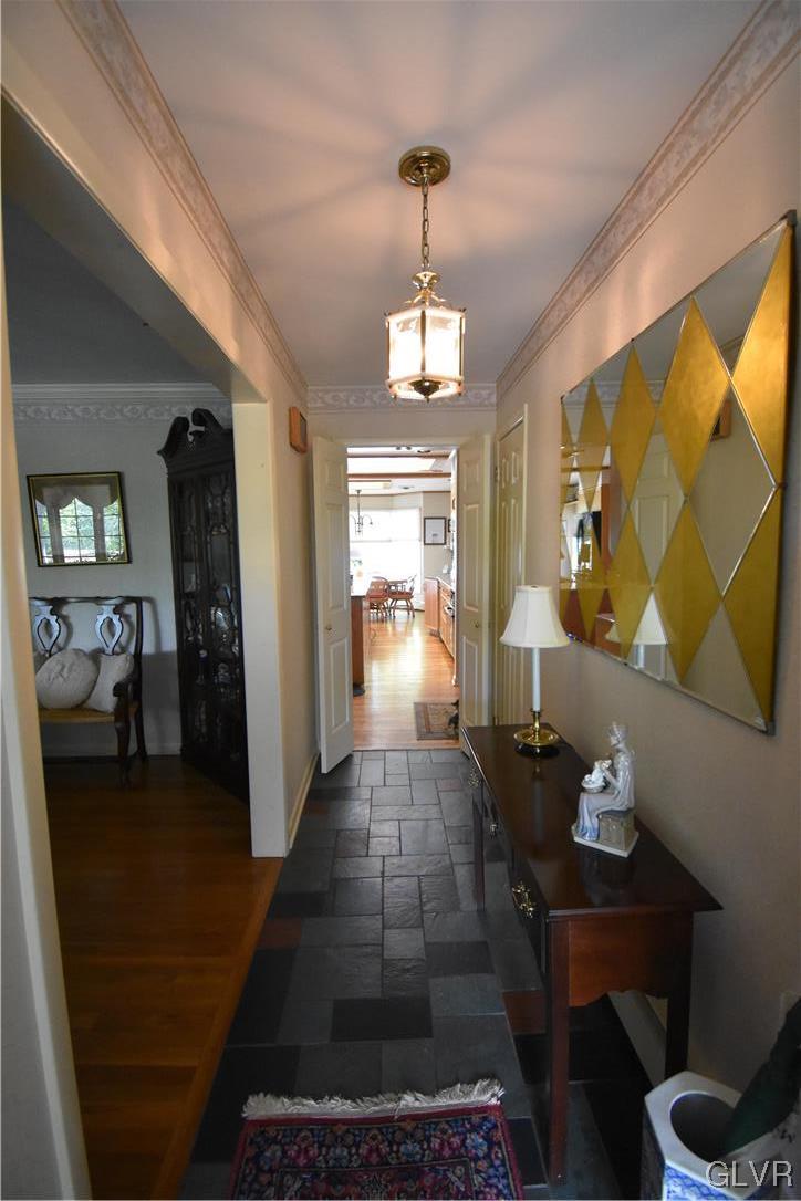 3557 Southwood Drive