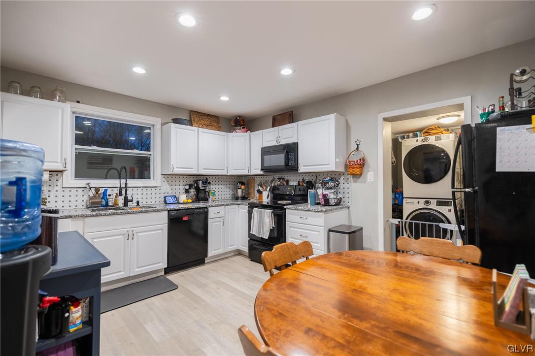 4282 West Mountain View Drive