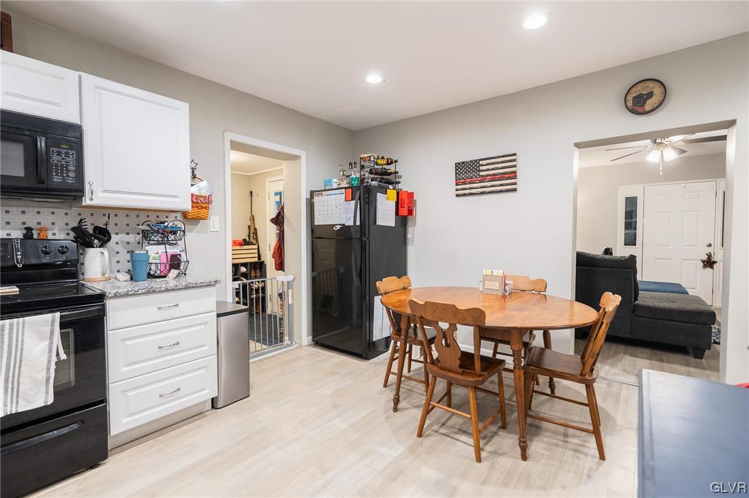 4282 West Mountain View Drive