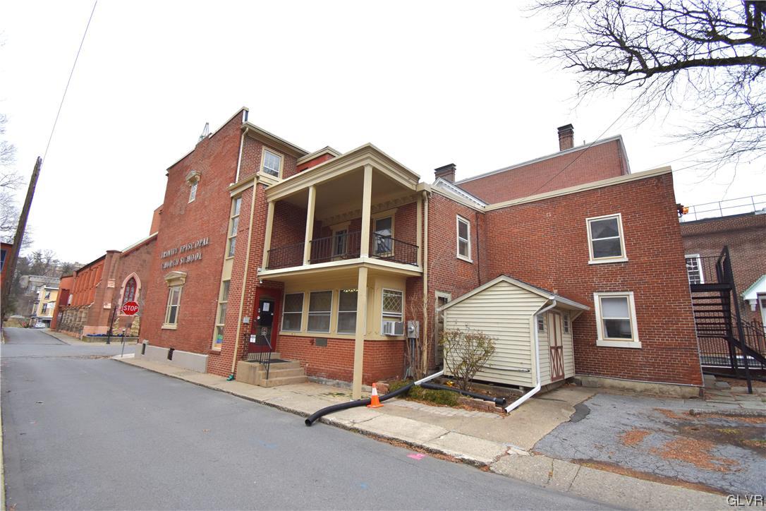 222 Spring Garden Street