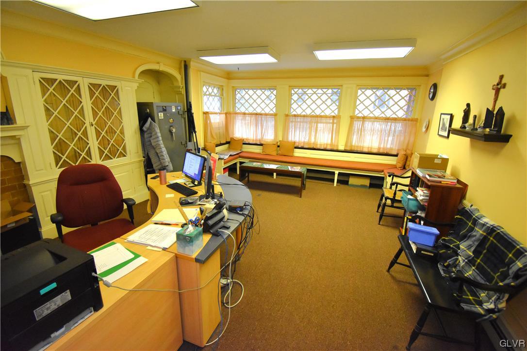 222 Spring Garden Street