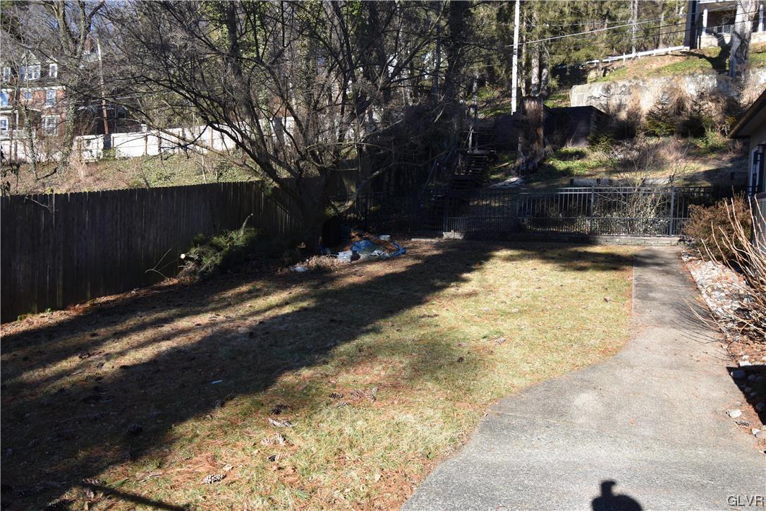 172 Lower Shawnee Avenue