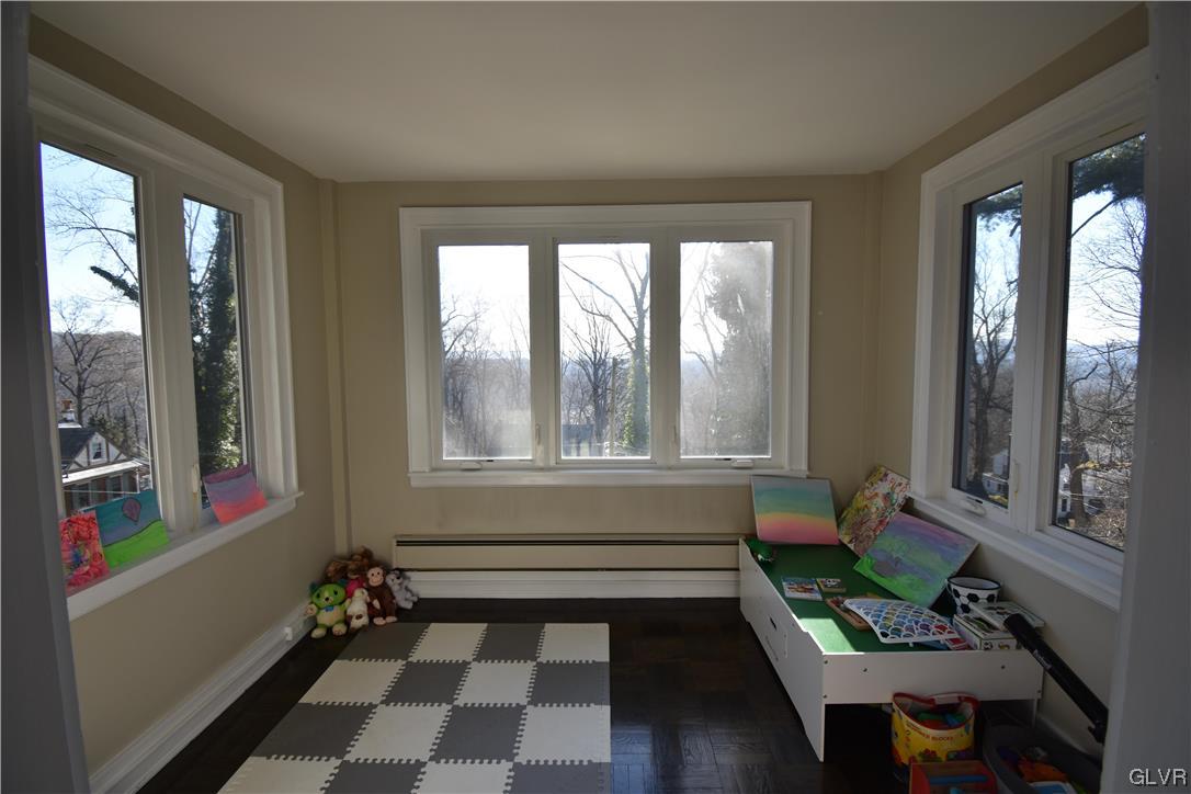 172 Lower Shawnee Avenue