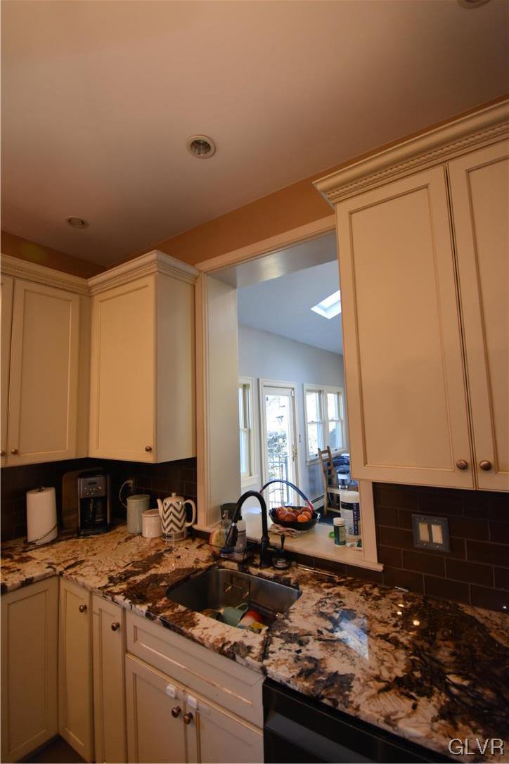 172 Lower Shawnee Avenue