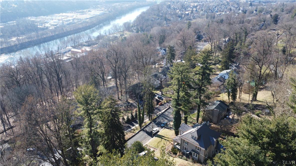 172 Lower Shawnee Avenue