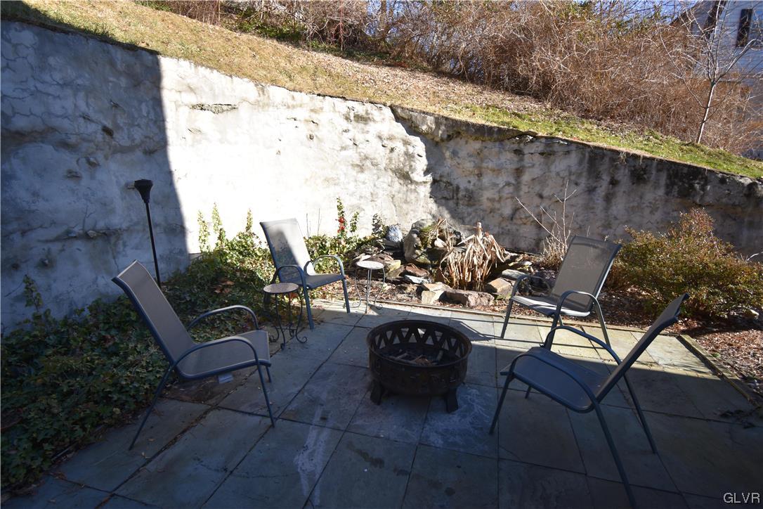 172 Lower Shawnee Avenue