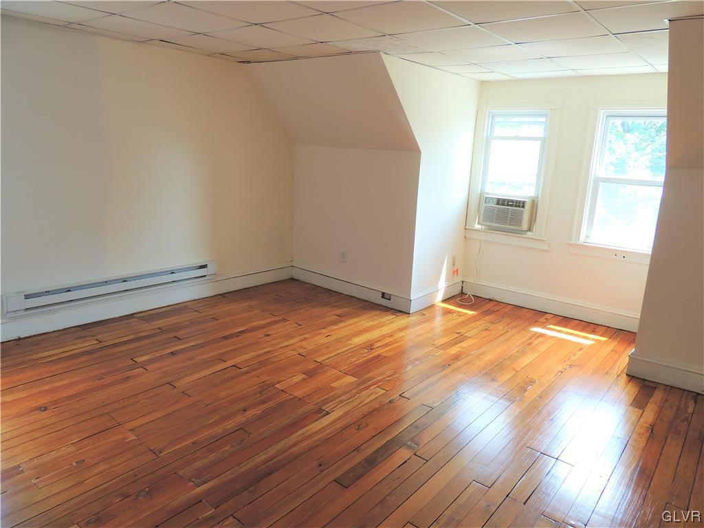 315 Burke Street