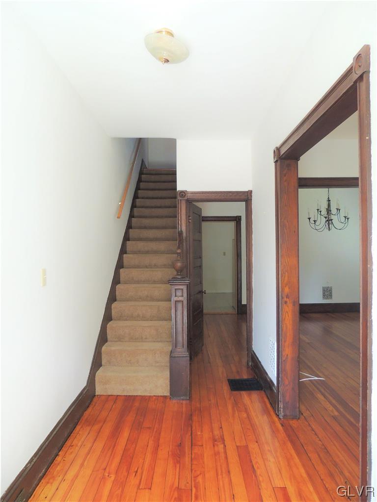 315 Burke Street