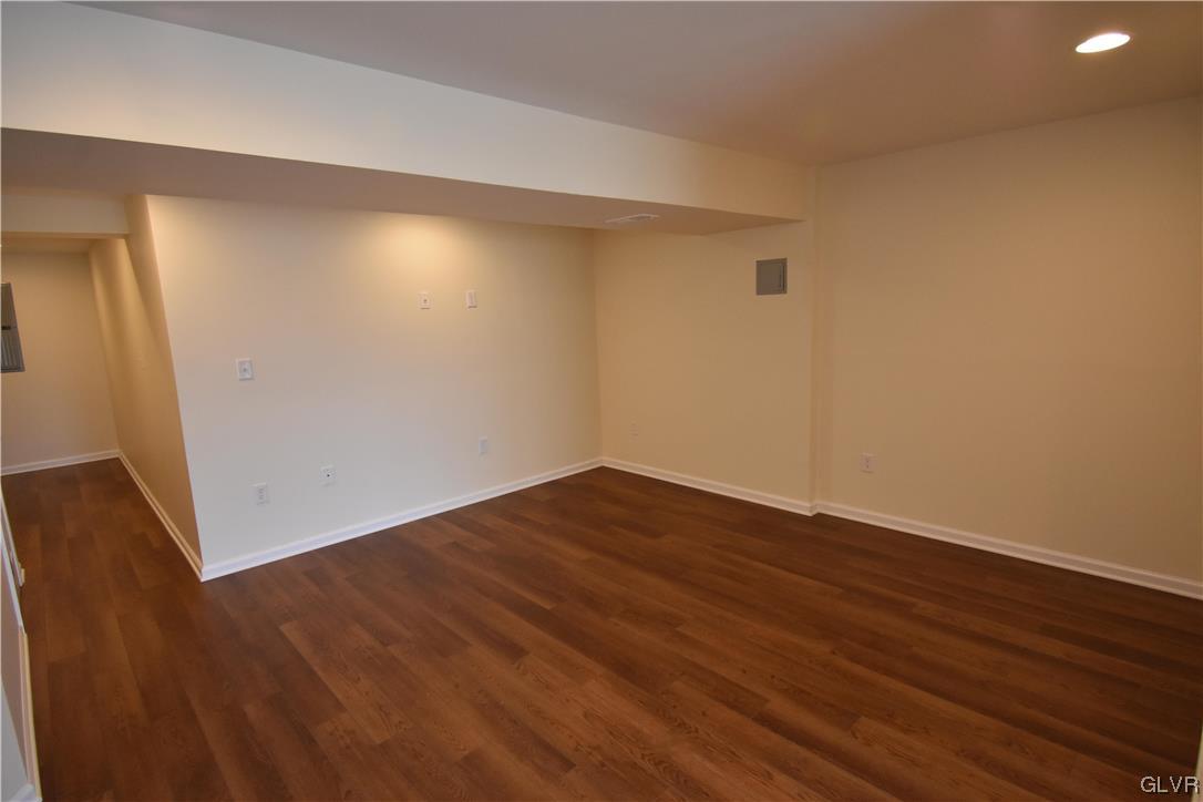 203 Auburn Drive