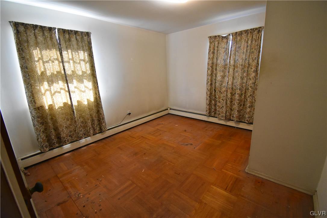 1414 Middlesex Road