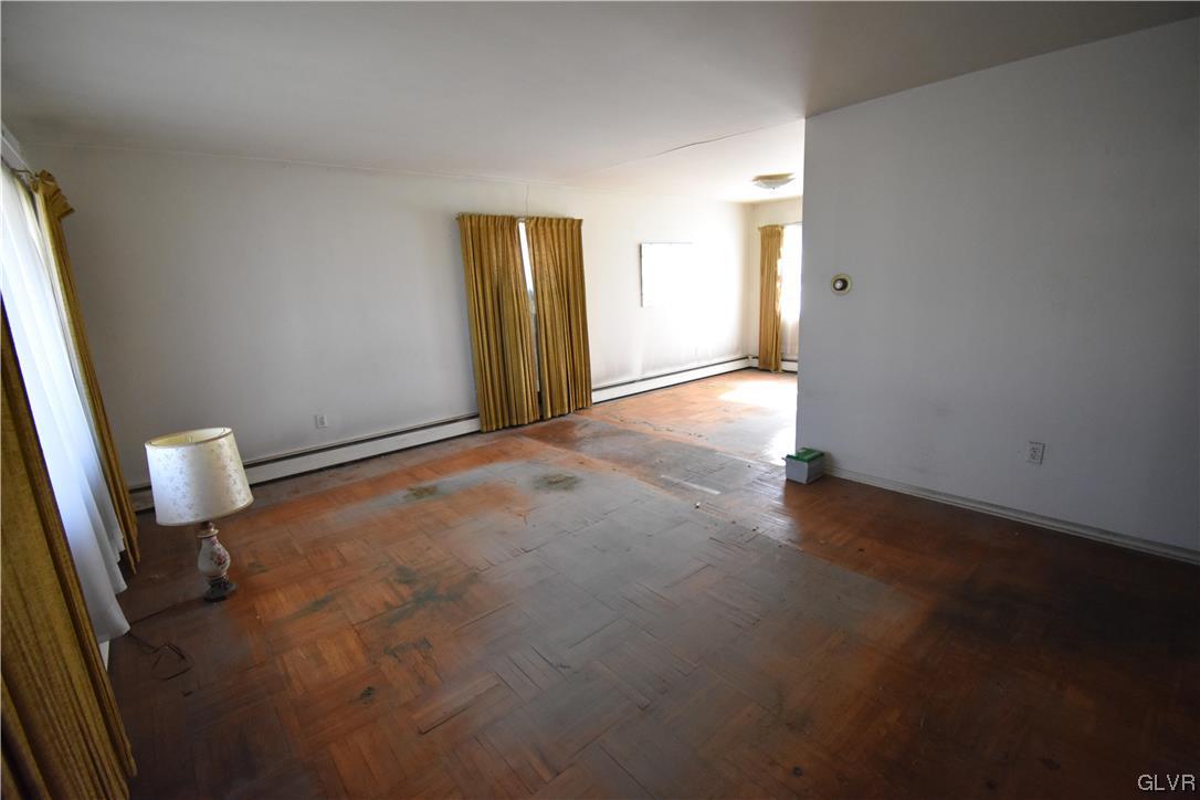 1414 Middlesex Road