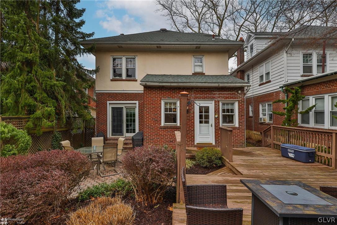 703 Mccartney Street