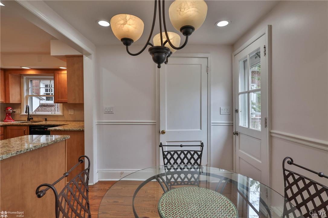 703 Mccartney Street